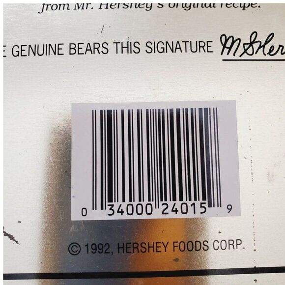 Vintage 1992 Hershey’s Chocolate Tin-Metal Canister with “Hershey Girl” Design - Picture 6 of 11